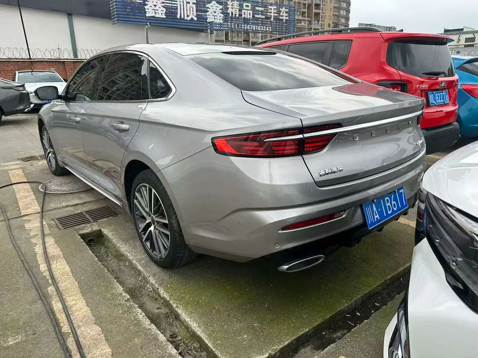 Geely Preface Xing Rui 2023 2.0T Premium 2022 — thumbnail 4