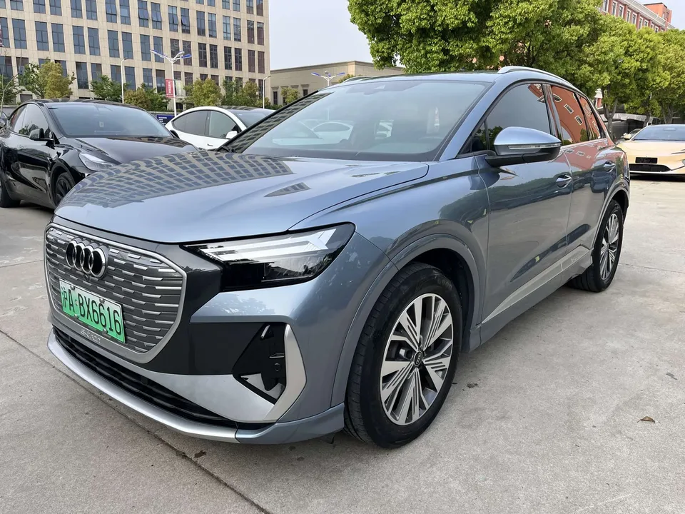 Audi Q4 e-tron Audi Q4 e-tron 2023 40 e-tron Creative Edition 2023 — photo 1, buy with delivery to Moscow