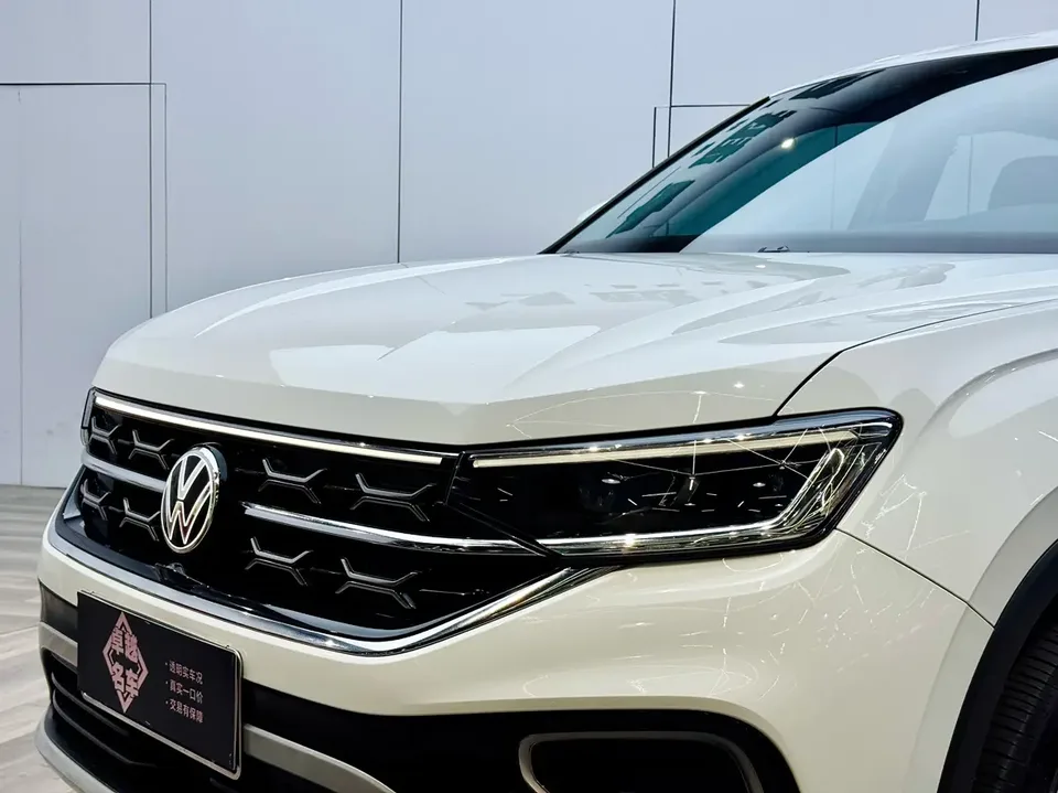 Volkswagen Tayron Tanyue 2024 330TSI 2WD Luxury Plus Advanced Edition 2024 — миниатюра 4