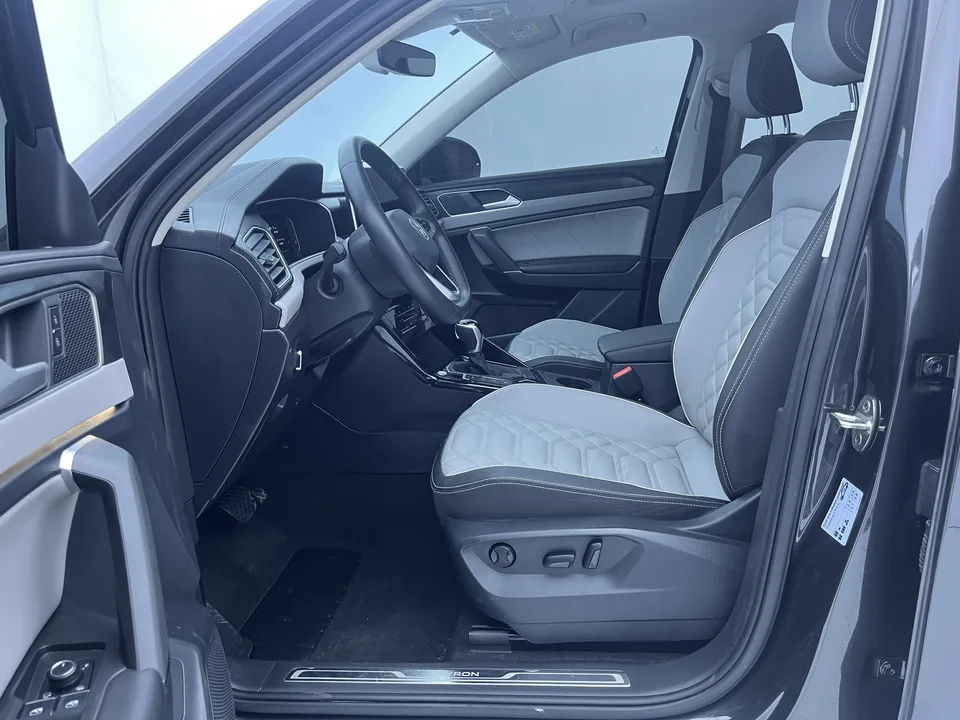 Volkswagen Tayron Tanyue 2023 280TSI 2WD Luxury Plus Advanced Edition 2023 — thumbnail 4