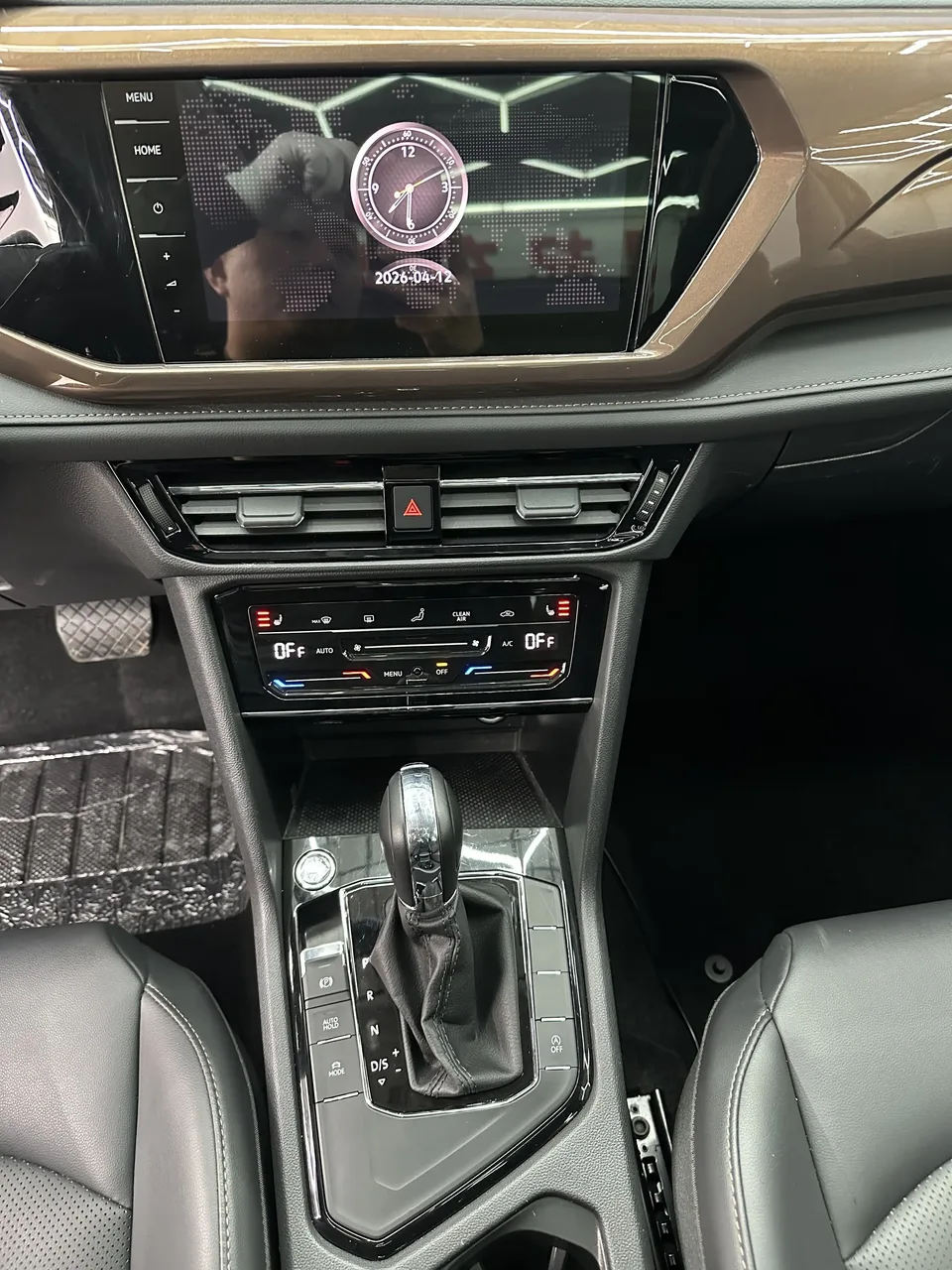 Volkswagen Tharu 280TSI 2WD Luxury Edition 2022 — миниатюра 3