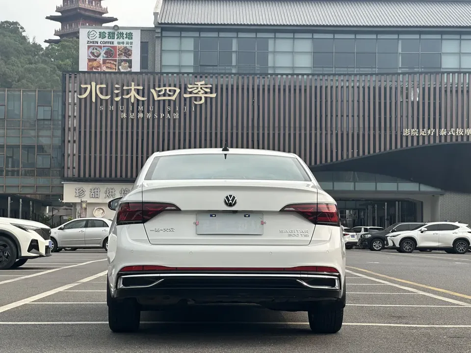 Volkswagen Sagitar 2023 Sagitar 280TSI DSG Beyond Edition 2023 — миниатюра 2