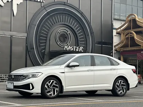 Volkswagen Sagitar 2023 купить в Москве