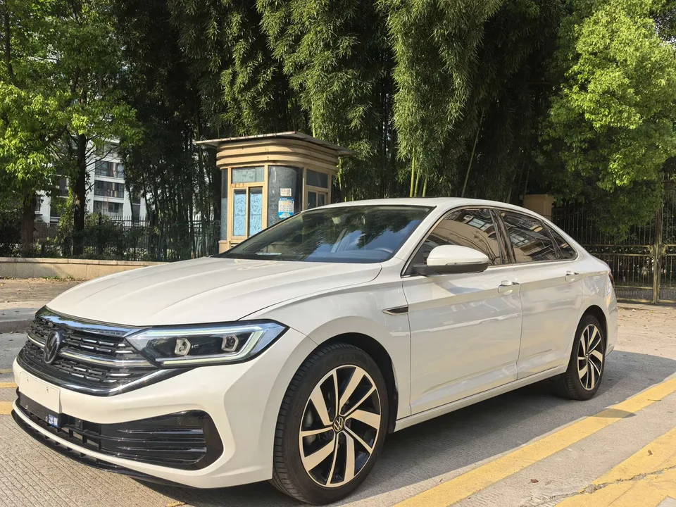 Volkswagen Sagitar 2023