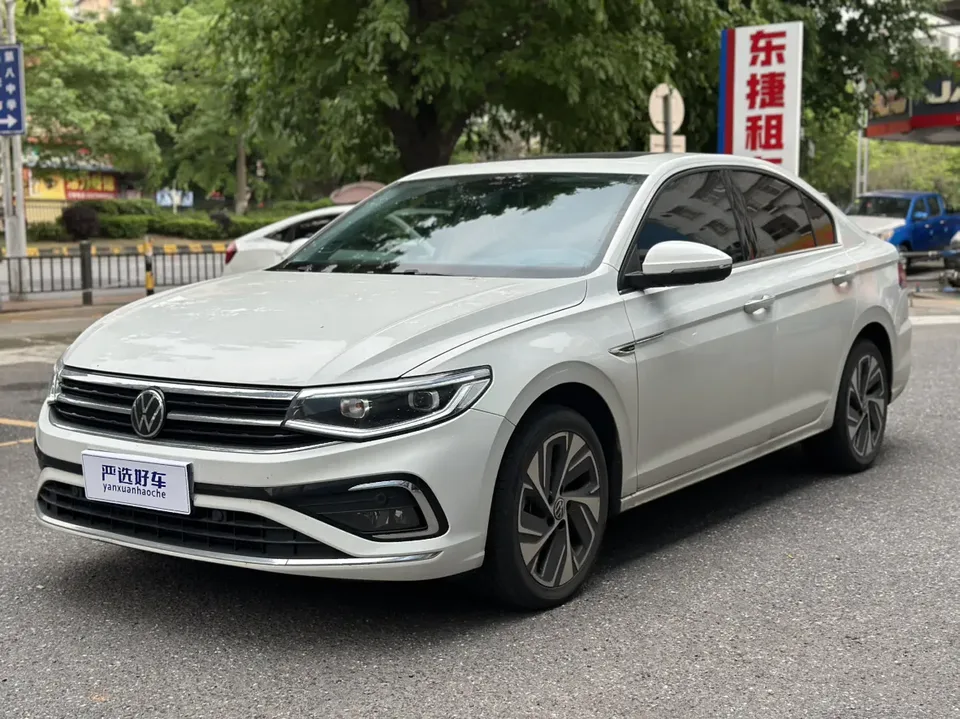 Volkswagen Bora 2023