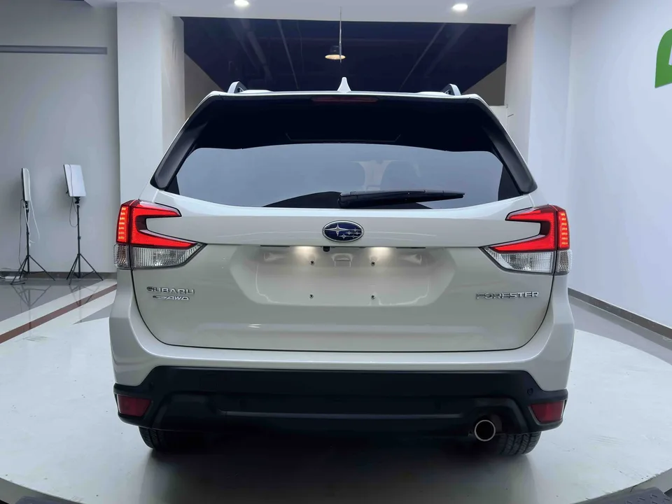 Subaru Forester FORESTER 2022 2.0i AWD Deluxe Edition EyeSight 2022 — миниатюра 2