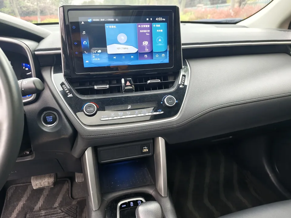 Toyota CorollaCross 2.0L flagship version 2022 — миниатюра 2