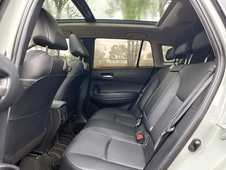 Toyota CorollaCross 2.0L flagship version 2022 — миниатюра 5