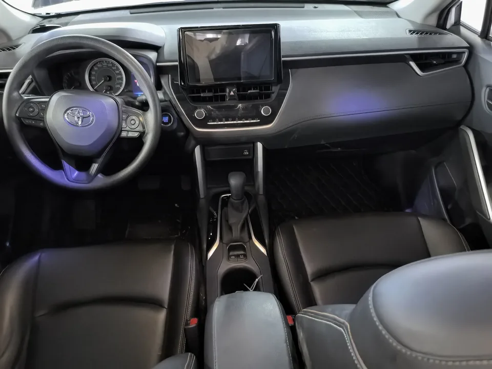 Toyota CorollaCross 2.0L Deluxe Edition 2022 — миниатюра 3