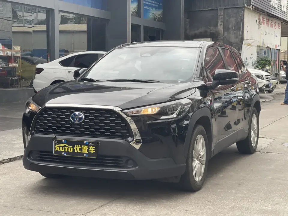 Toyota CorollaCross 2024