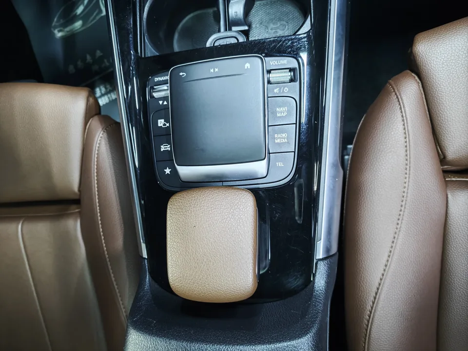 Mercedes-Benz GLB-Class Mercedes-Benz GLB 2022 facelift GLB 200 Fashion Edition 2022 — миниатюра 3