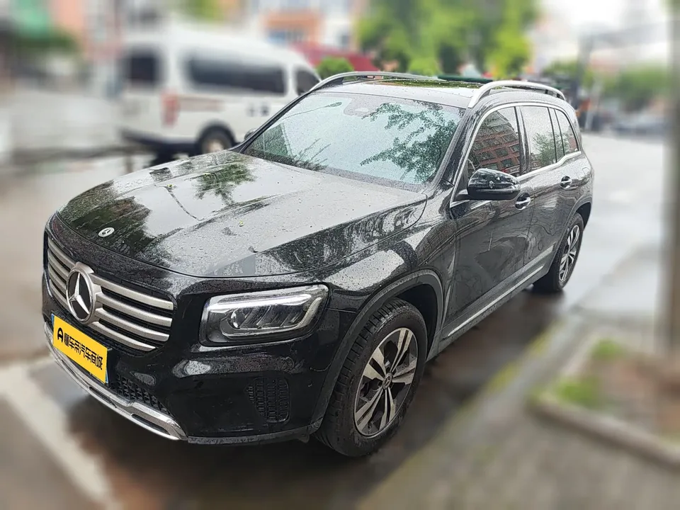 Mercedes-Benz GLB-Class 2024