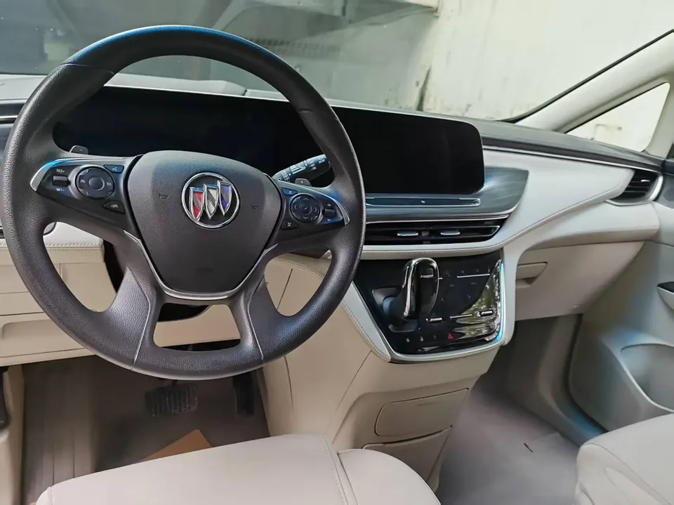 Buick GL8 Buick GL8 2022 ES Lu Zun 653T Smart Luxury 2023 — миниатюра 3