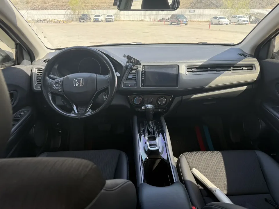 Honda VEZEL Binzhi 2020 1.5L CVT Elite Edition 2022 — thumbnail 5