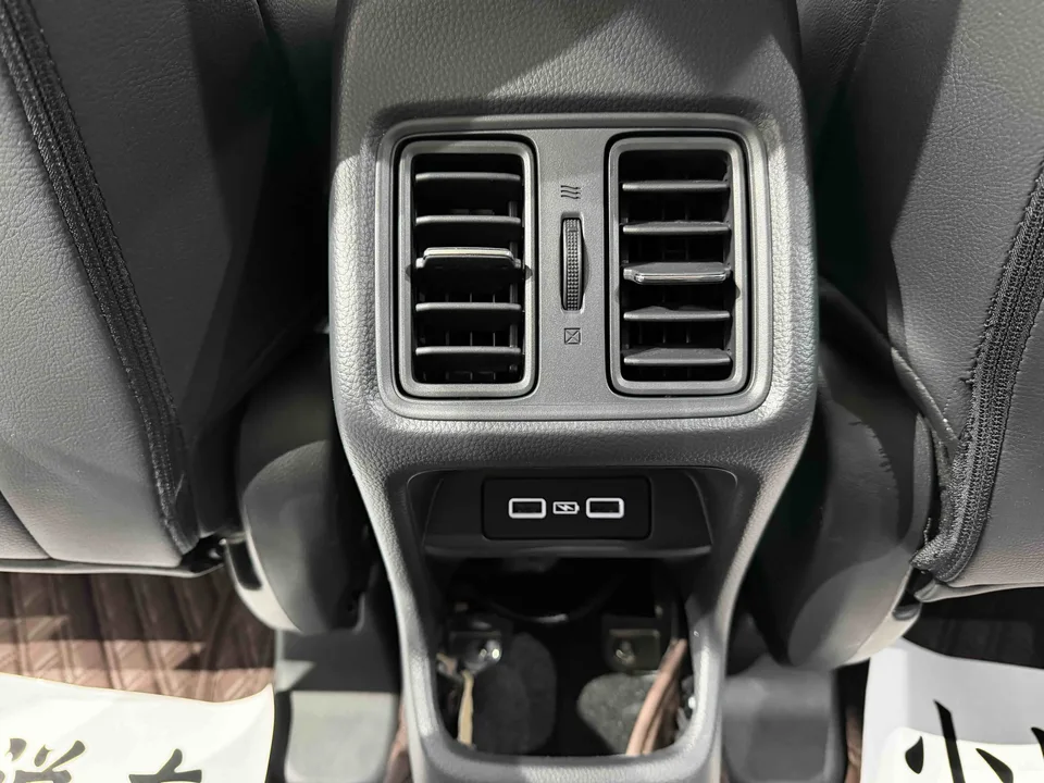 Honda VEZEL Binzhi 2023 1.5L CVT Elite Edition 2023 — миниатюра 3