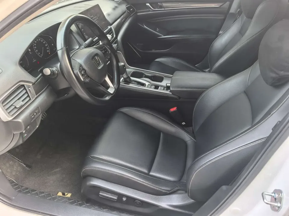 Honda Accord 2022 Accord 260TURBO Fantasy Night Premium Edition 2022 — миниатюра 5