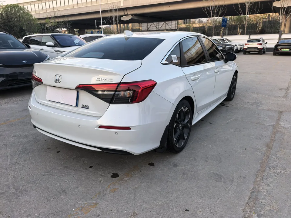 Honda CIVIC 2022 Civic 240TURBO CVT Power Control Edition 2022 — миниатюра 4