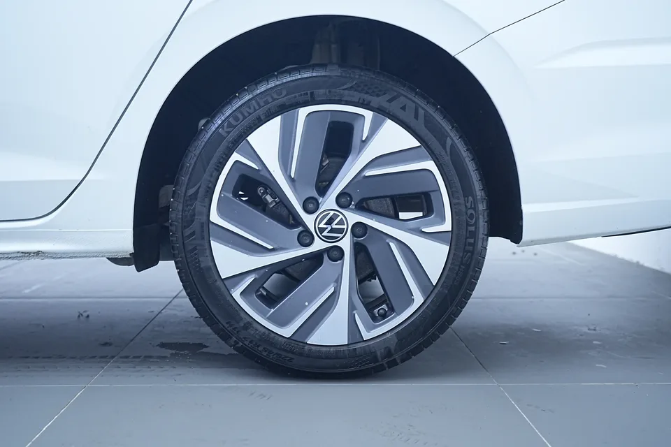 Volkswagen Bora 2023