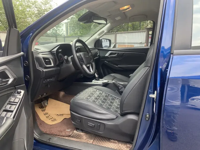 Isuzu D-Max 1.9T automatic four-wheel drive diesel Global-leading RZ4E 2022 — миниатюра 3