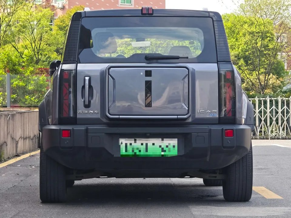 iCAR 03 two-wheel drive long-range version 2024 — миниатюра 3