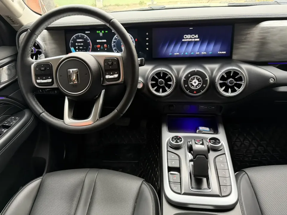 Tank 300 City Edition 2.0T Very Stylish 2022 — миниатюра 4