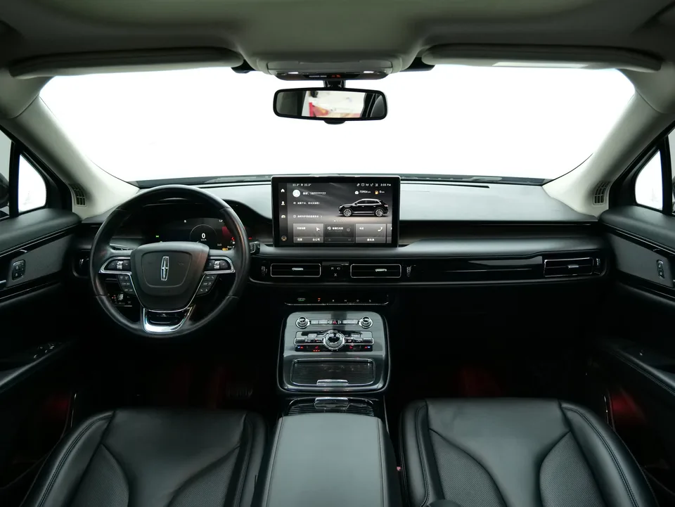 Lincoln Navigator navigator 2021 2.0T 4WD Premium Edition 2022 — миниатюра 4