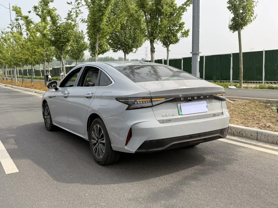 Chery Fengyun A8 127 Zhufeng Edition 2024 — миниатюра 2