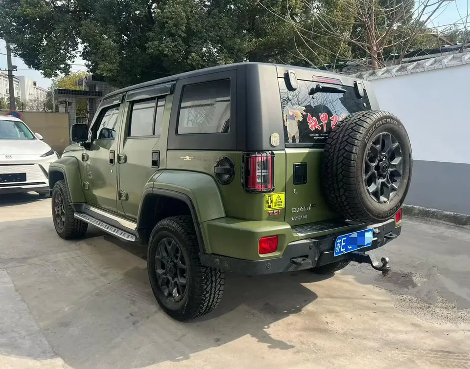 BAIC Beijing Off-road BJ40 Beijing Off-road BJ40 2023 2.0D Automatic 4WD Blade Hero Edition Knight Type (Front and Rear Electric Locks) 2022 — миниатюра 4