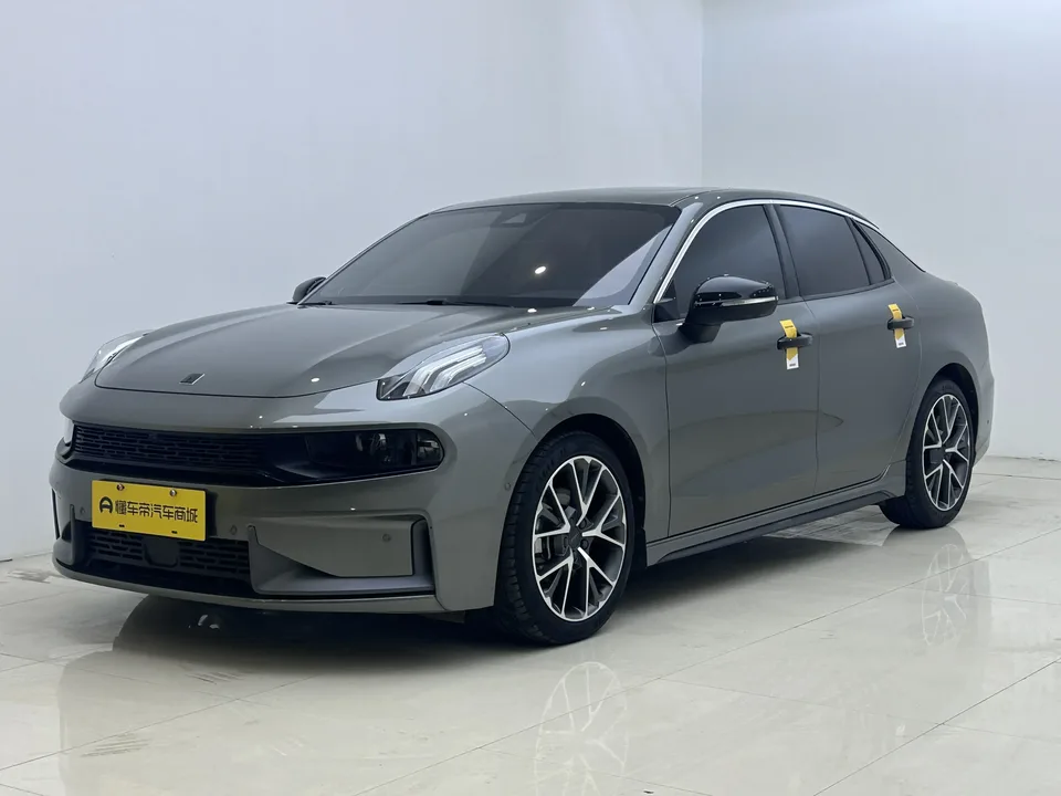 Lynk & Co 03 2022