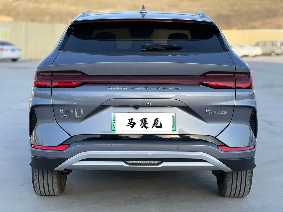 BYD Song PLUS DM DM-i Honor Edition 150KM Flagship PLUS 2024 — миниатюра 2