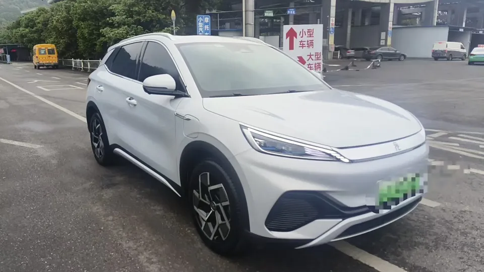 BYD Yuan Plus Honor Edition 510KM Leading Edition 2025 — миниатюра 3