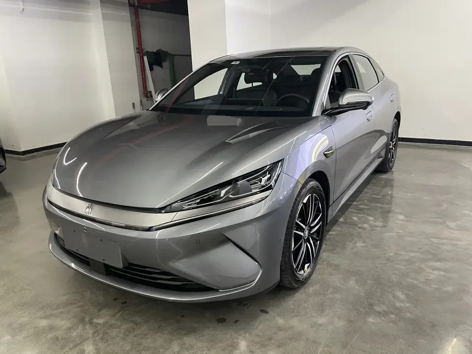 BYD Qin L EV 2025