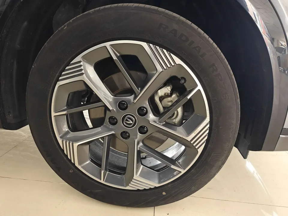 Changan CS75PLUS Changan CS75 PLUS 2025 fourth generation 1.5T New Blue Whale Smart Premium Edition 2024 — миниатюра 3