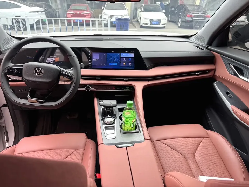 Changan CS75PLUS Fourth Generation 1.5T New Blue Whale Smart Excellence Edition 2025 — миниатюра 2