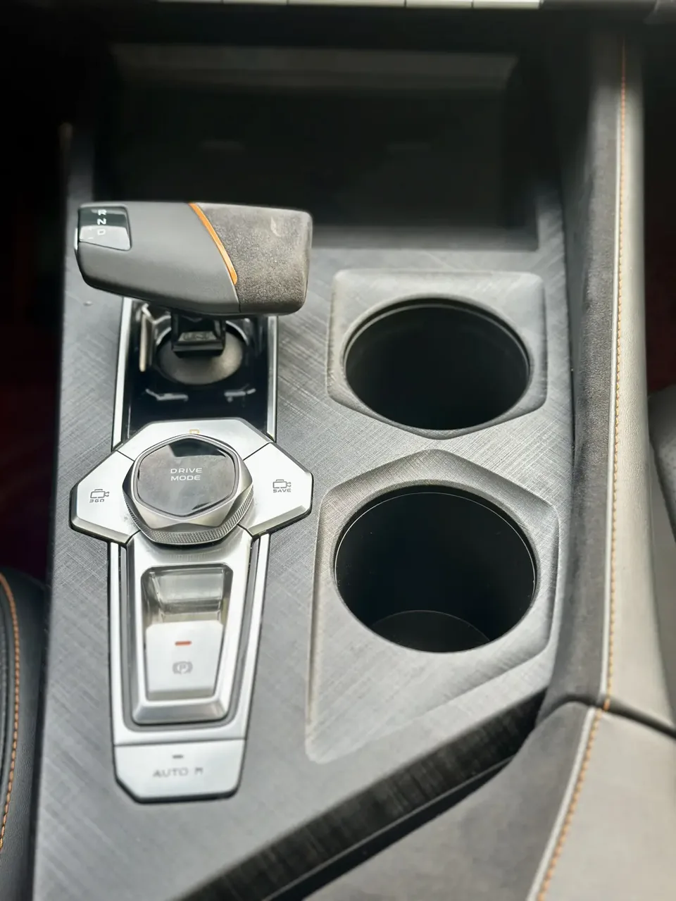Changan UNI-V 1.5T Sports Edition 2022 — миниатюра 4