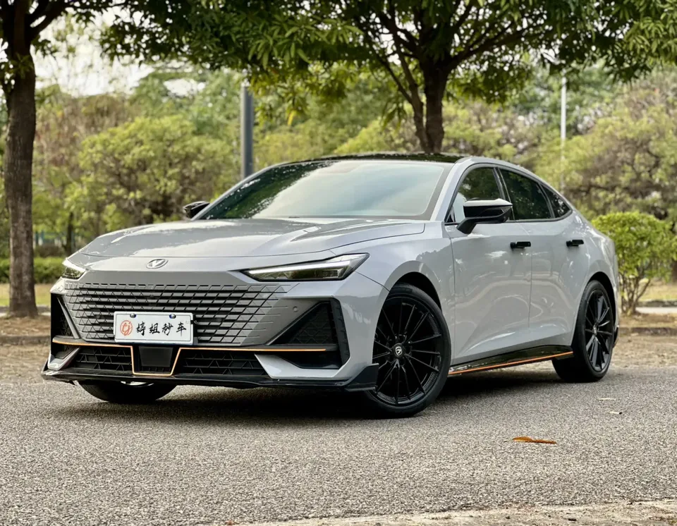 Changan UNI-V 2022