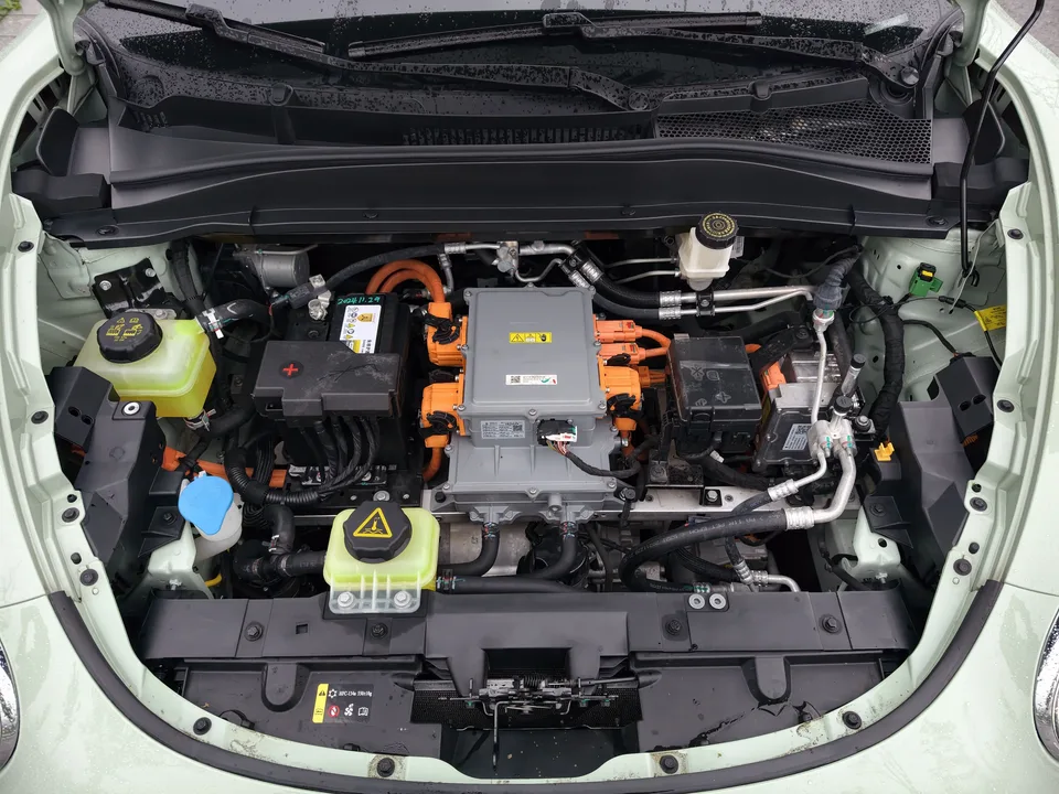 ORA Euler good cat Morandi Edition 400km standard range premium ternary lithium 2022 — миниатюра 3