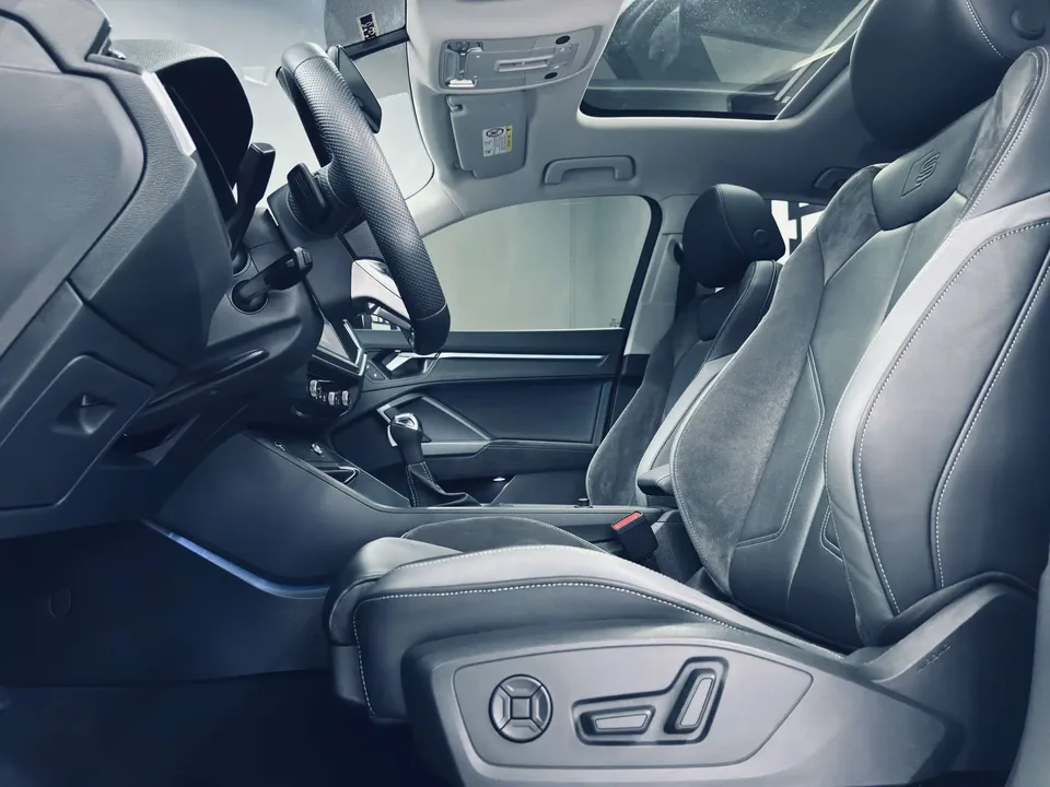 Audi Q3 SPORTBACK facelift 40 TFSI fashionable model 2024 — миниатюра 5