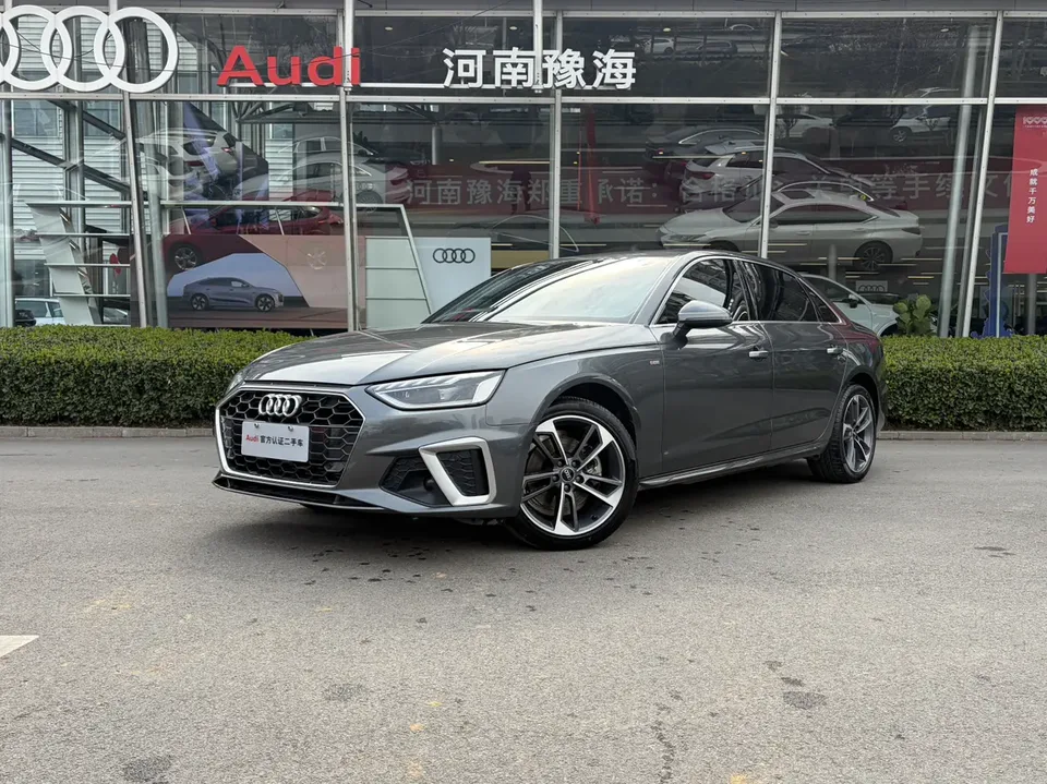 Audi a4 l 2024