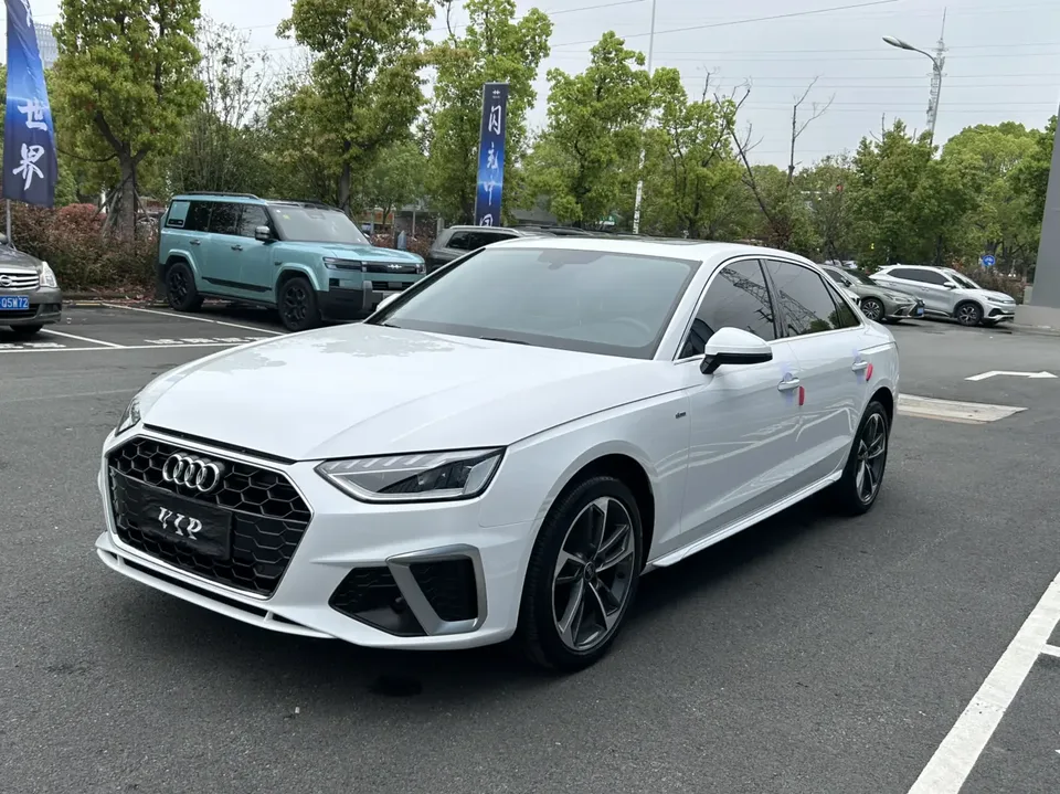 Audi a4 l 2022
