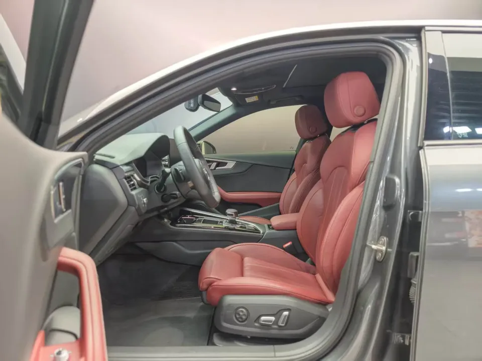 Audi a4 l Audi A4L 2024 40 TFSI Luxury Dynamic 2024 — thumbnail 3