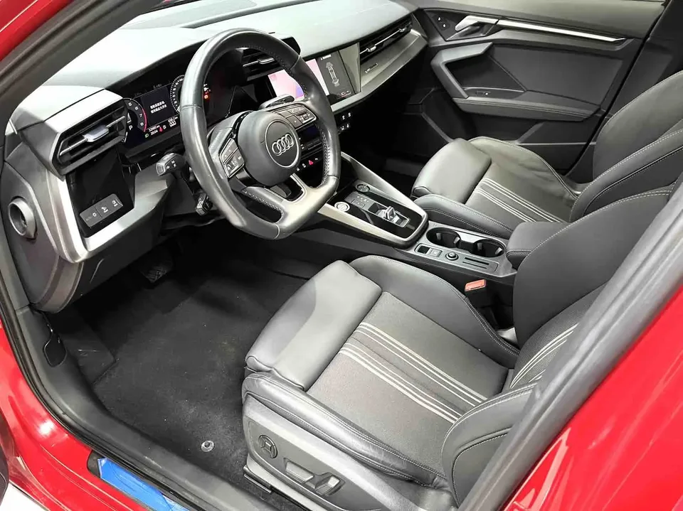 Audi A3 A3L Limousine 35 TFSI Fashion Sports 2022 — миниатюра 5