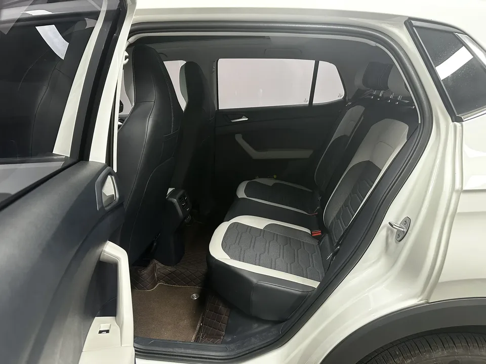 Volkswagen Tharu 2026 Tiguan 1.5L Sharp Edition 2026 — миниатюра 5