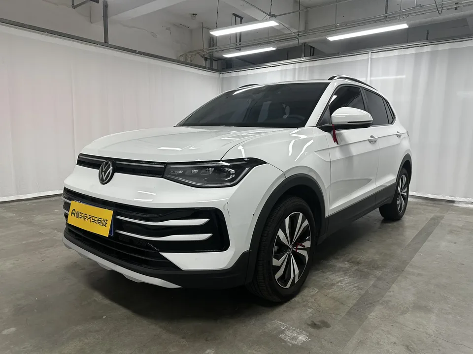 Volkswagen Tharu 2026 Tiguan 1.5L Sharp Edition 2026 — фото 1, купить с доставкой в Москву