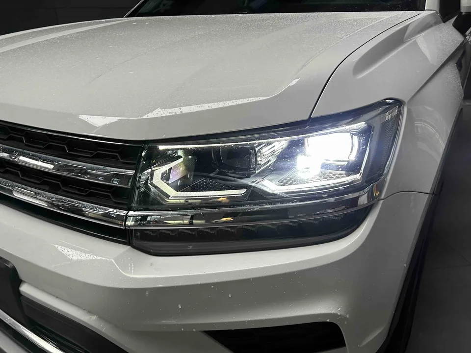 Volkswagen Tharu 330TSI four-wheel drive luxury version 2022 — миниатюра 2