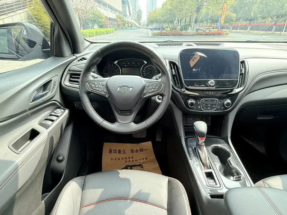 Chevrolet Equinox Explorer 2022 light hybrid 550T RS smart expansion version 2022 — миниатюра 5