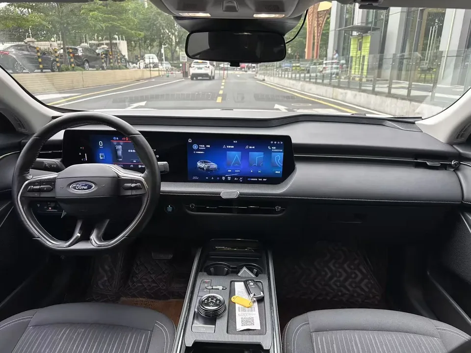 Ford Mondeo Mondeo EcoBoost 245 Fashion Edition 2023 — миниатюра 2
