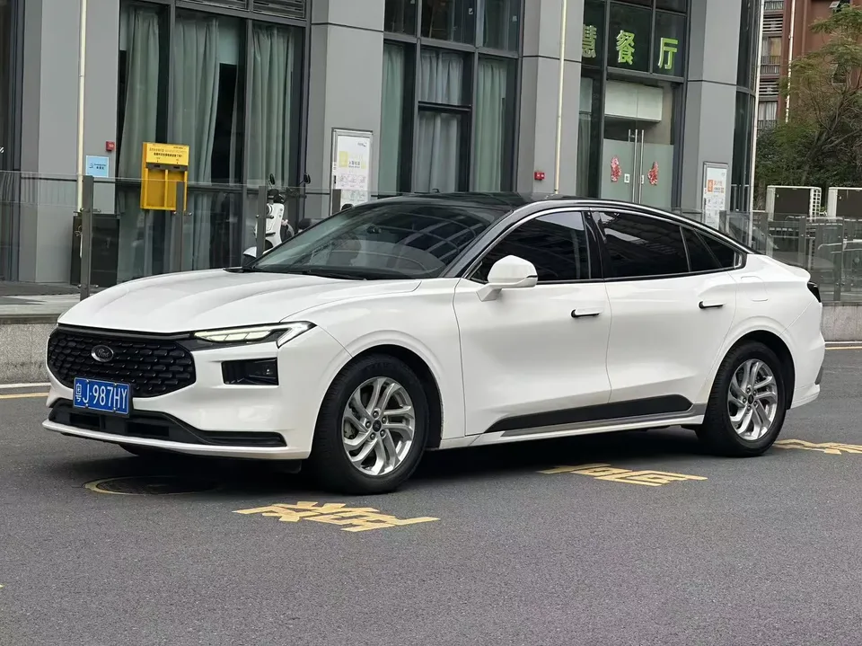 Ford Mondeo 2023