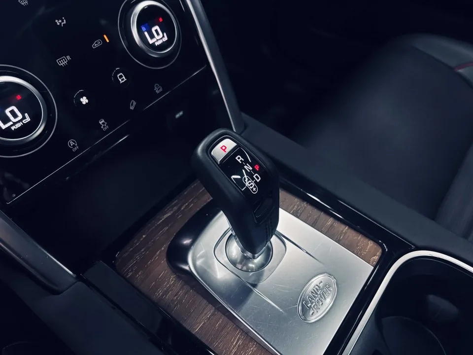 Land Rover Discover Sports Discovery Sport 2022 249PS R-Dynamic S Performance Edition 5 Seaters 2022 — миниатюра 5