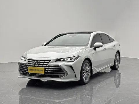 Toyota Avalon 2024 buy in Moscow